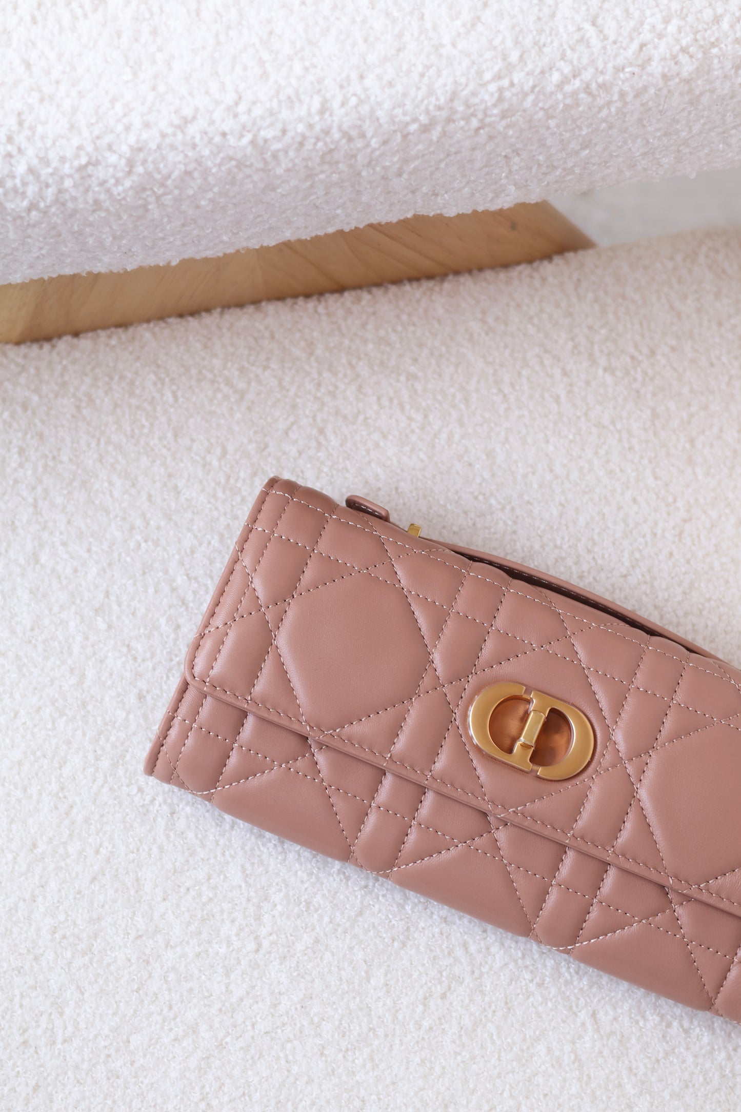 Miss Caro Top Handle-pouch