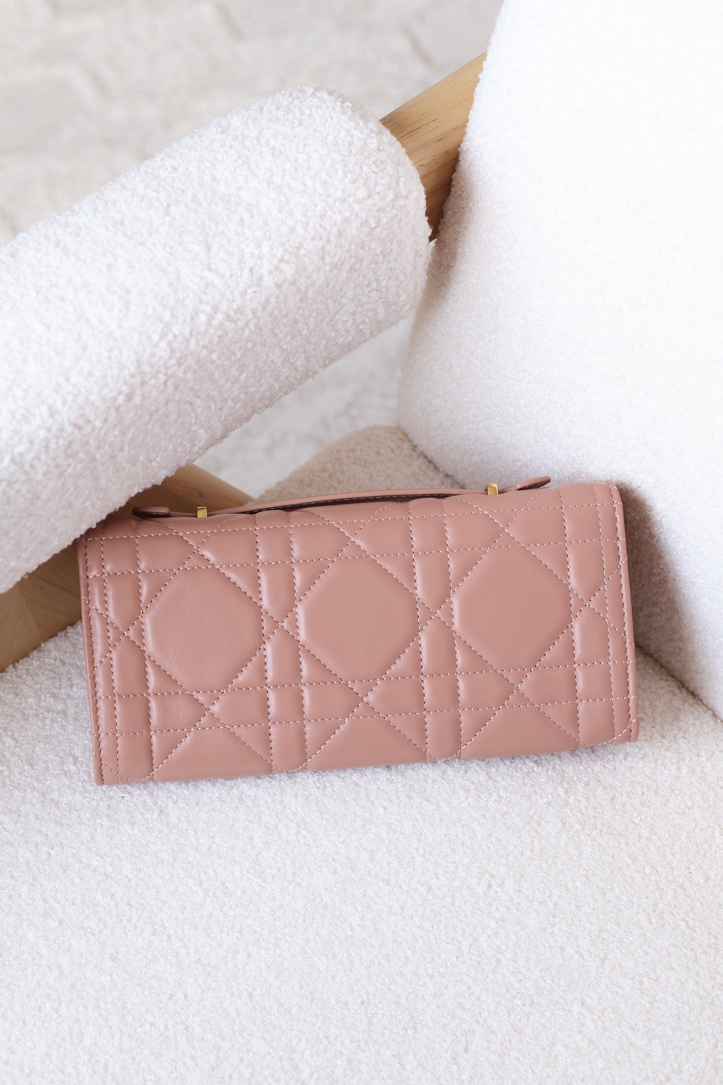 Miss Caro Top Handle-pouch