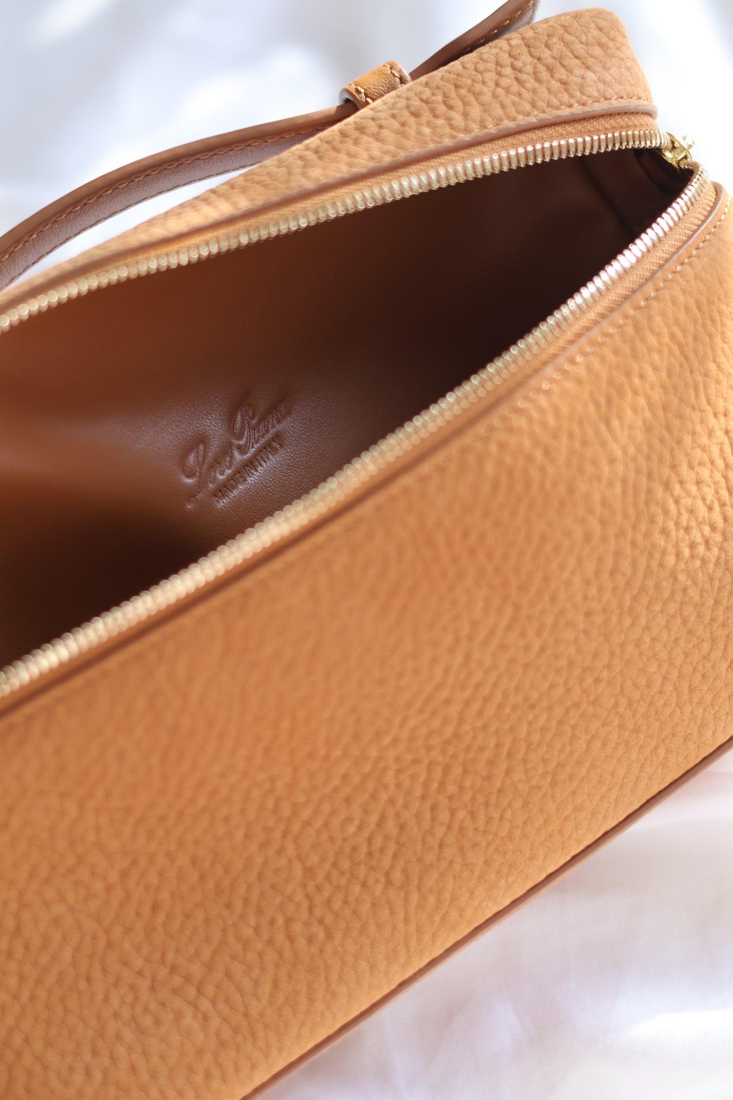 L19 Calfskin