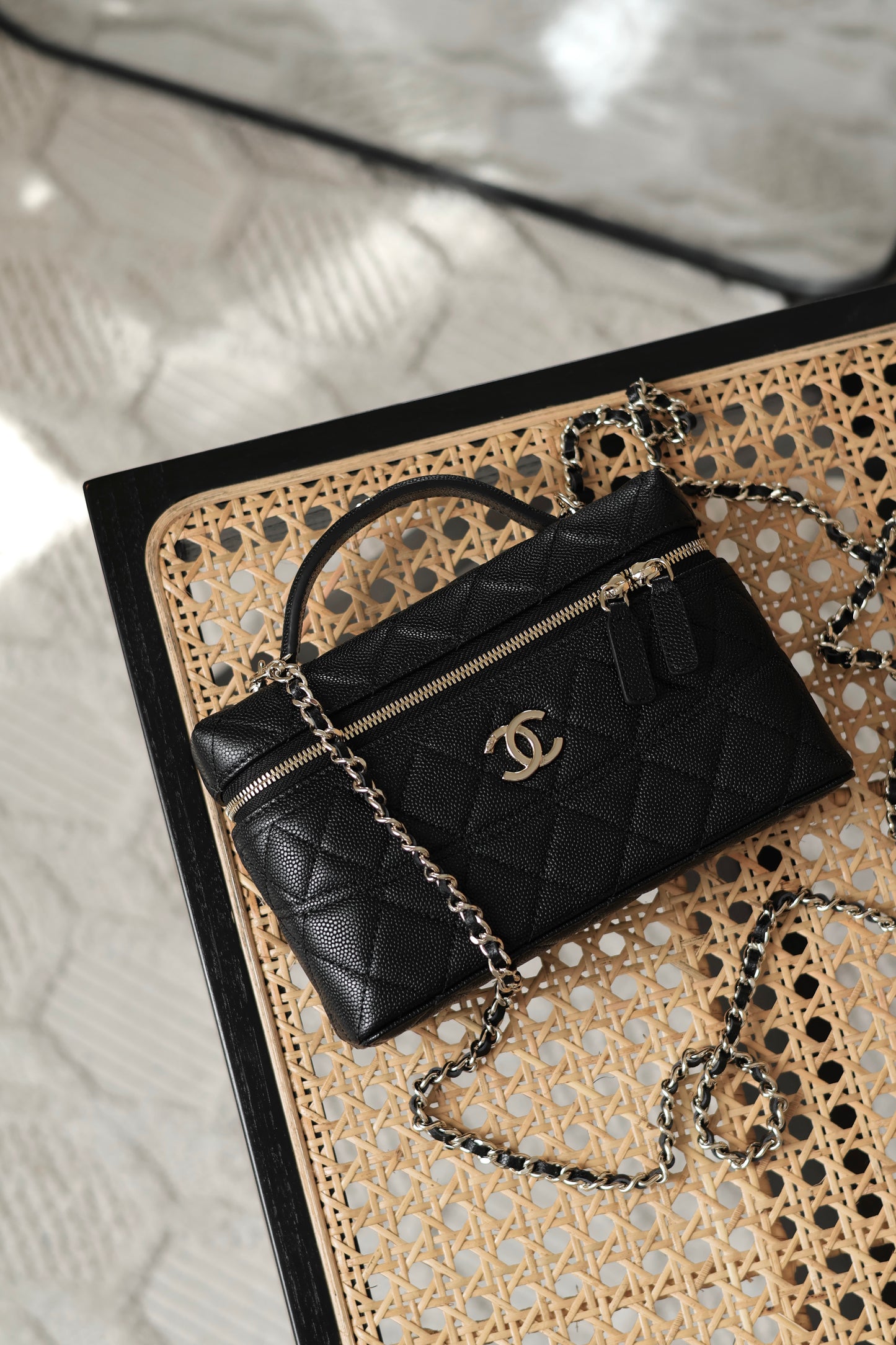 Vanity with Chain in Grained Calfskin