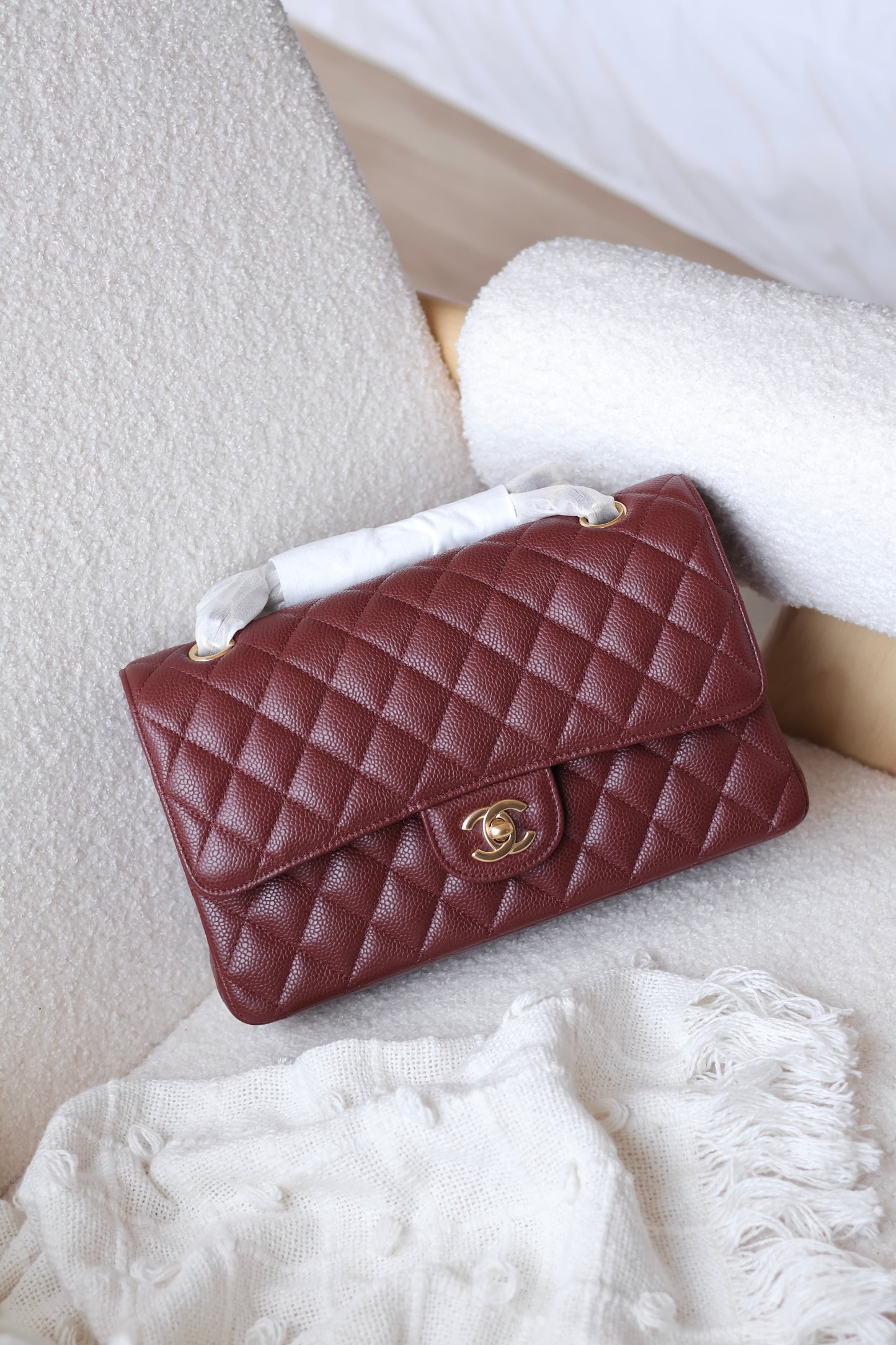 Classic 11.12 Handbag