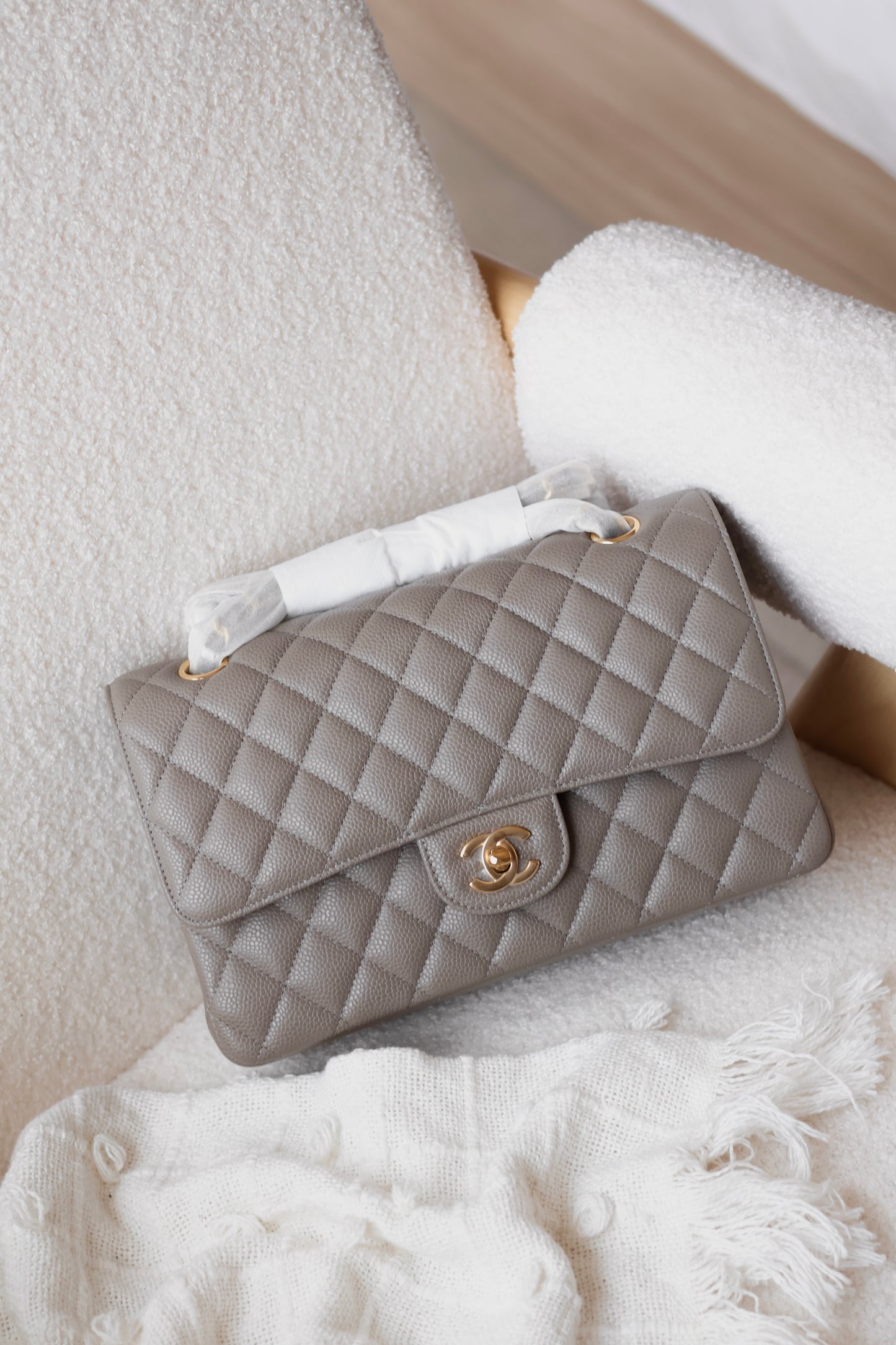 Classic 11.12 Handbag