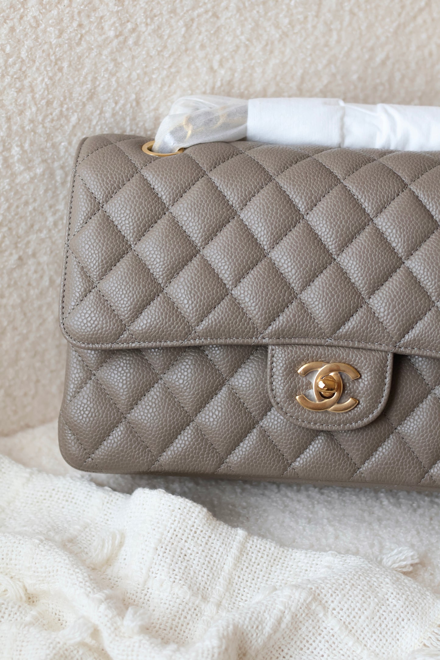 Classic 11.12 Handbag
