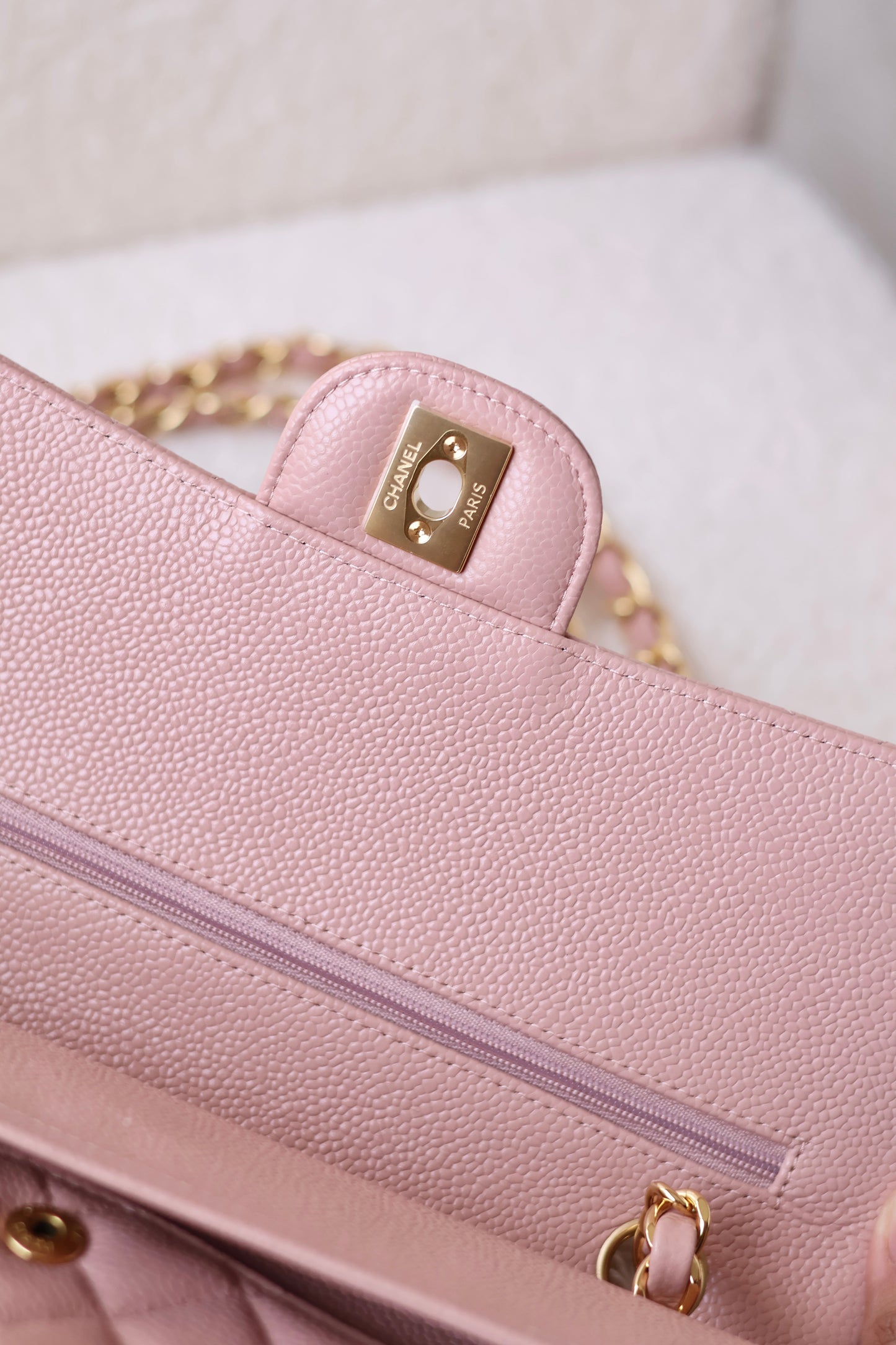 Classic 11.12 Handbag