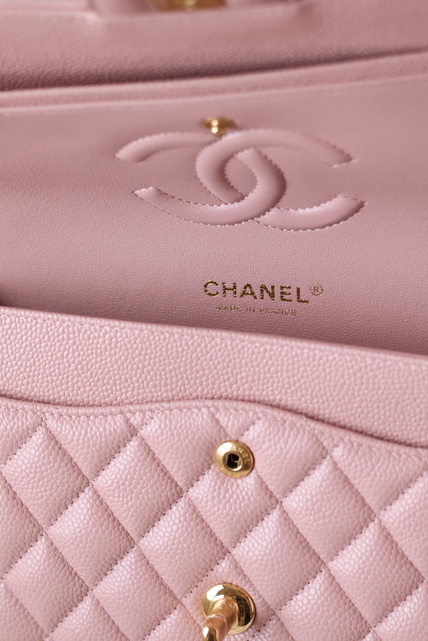 Classic 11.12 Handbag