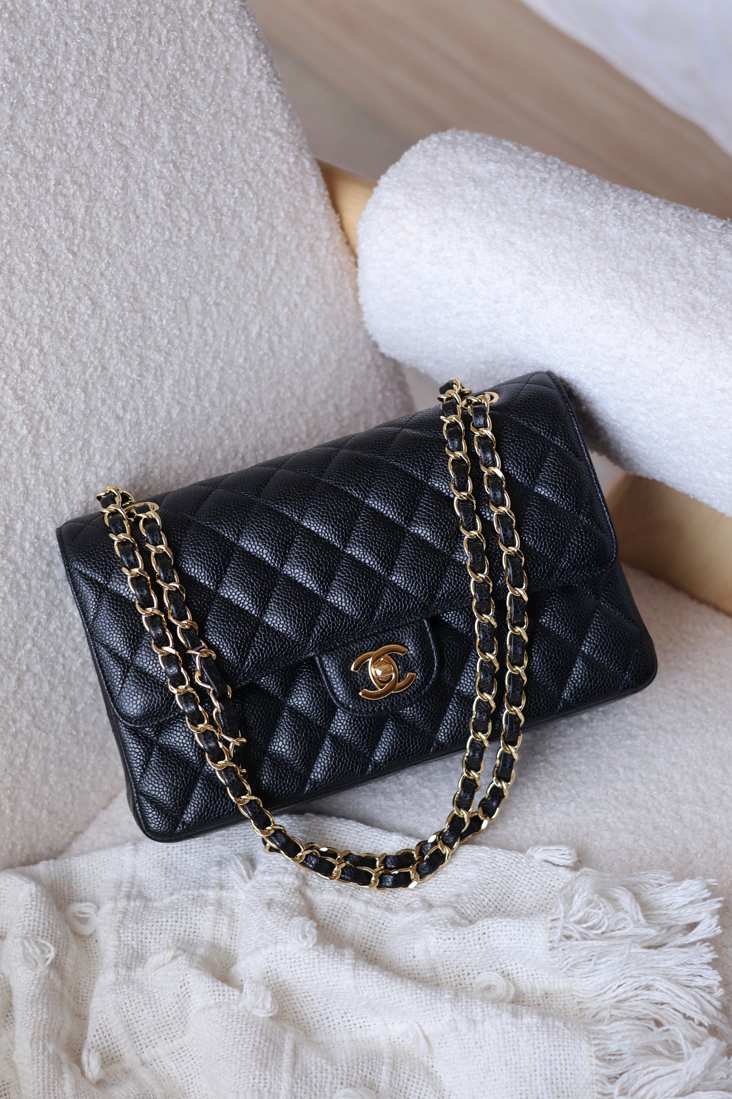 Classic 11.12 Handbag