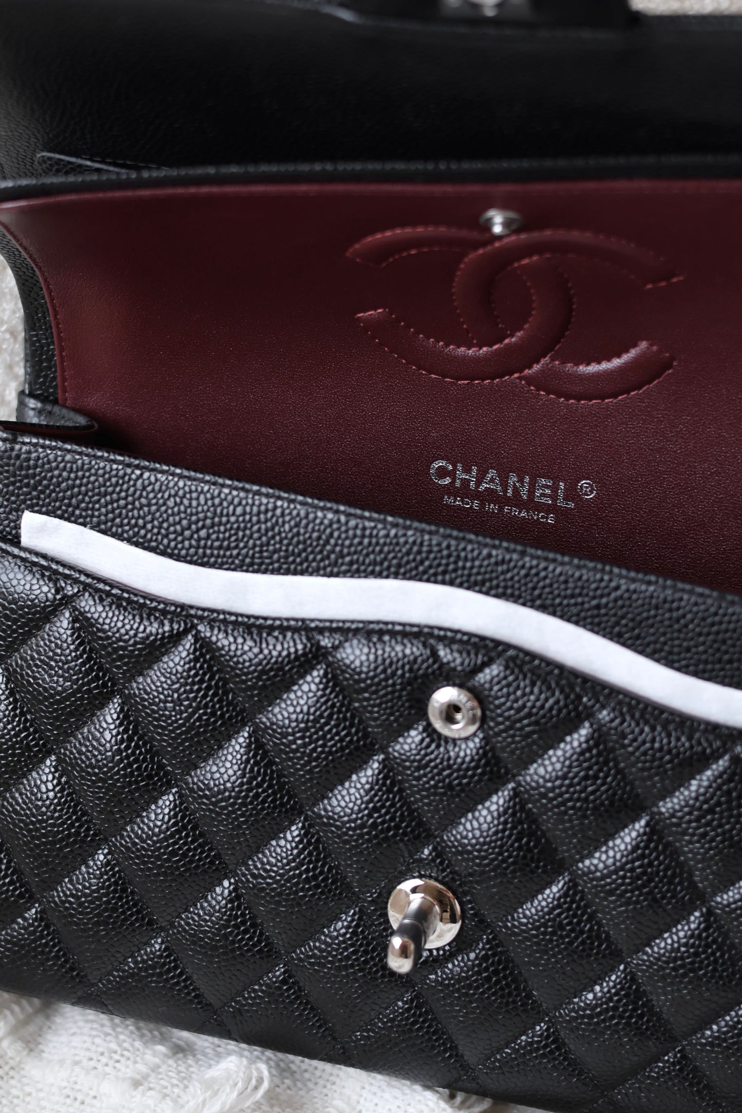 Classic 11.12 Handbag