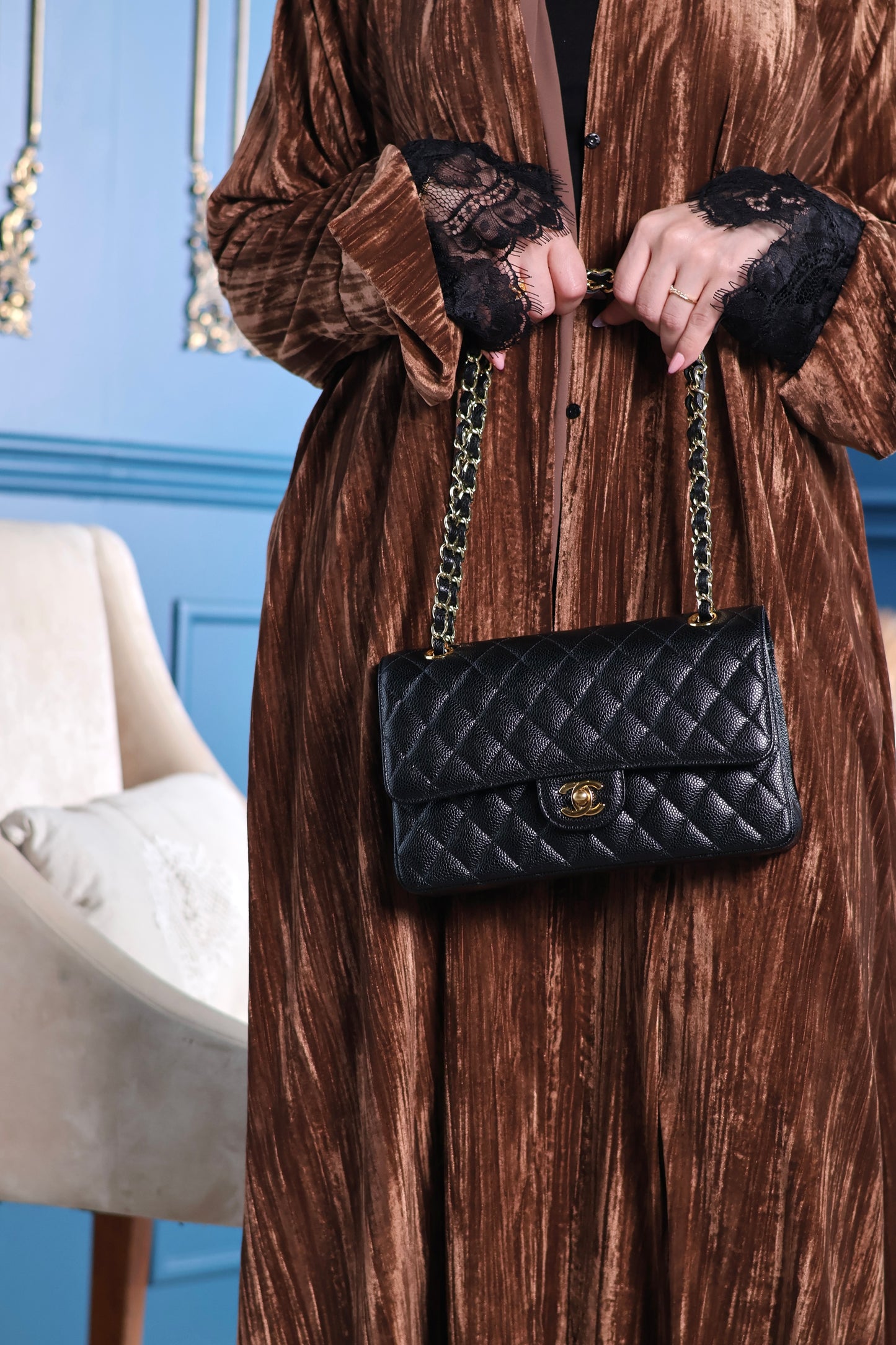 Classic 11.12 Handbag