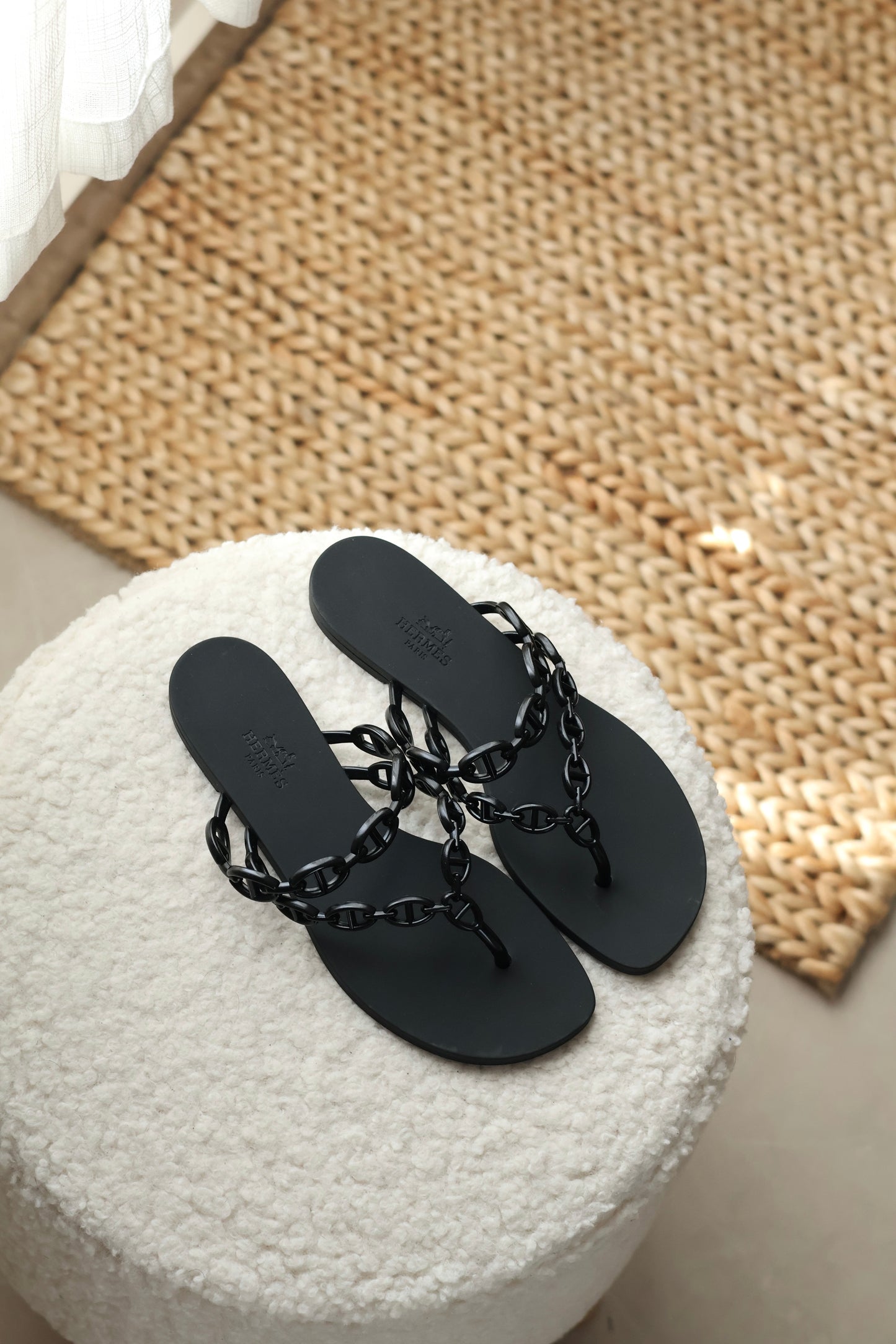 Island sandal