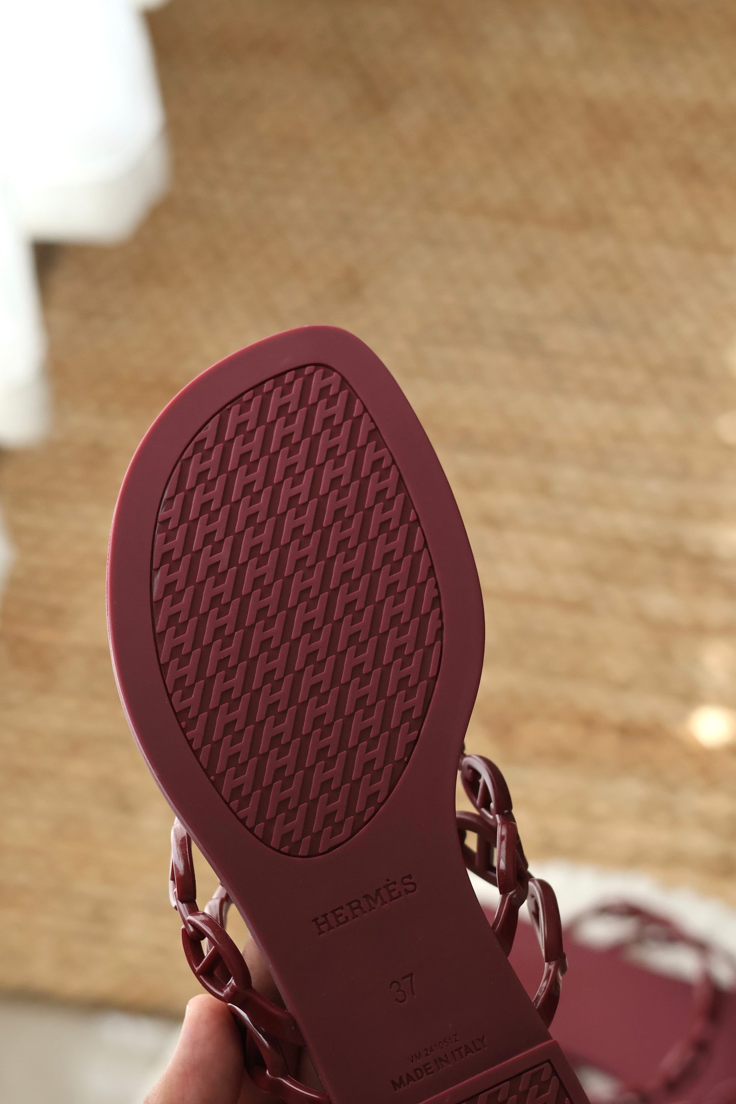 Island sandal