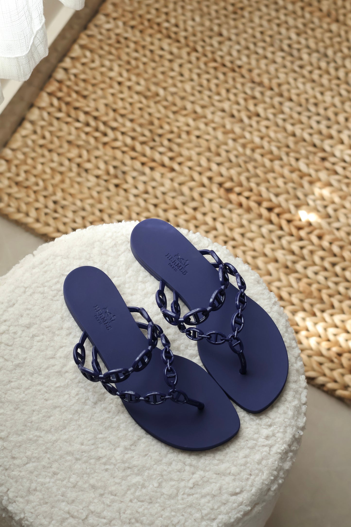 Island sandal