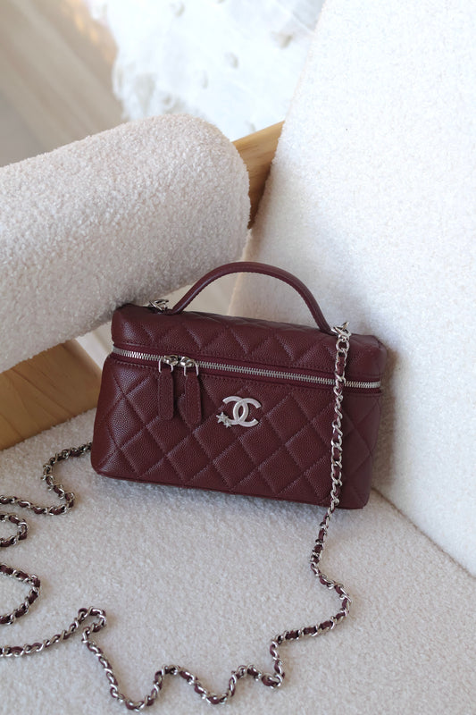 Vanity with Chain Shooting Star