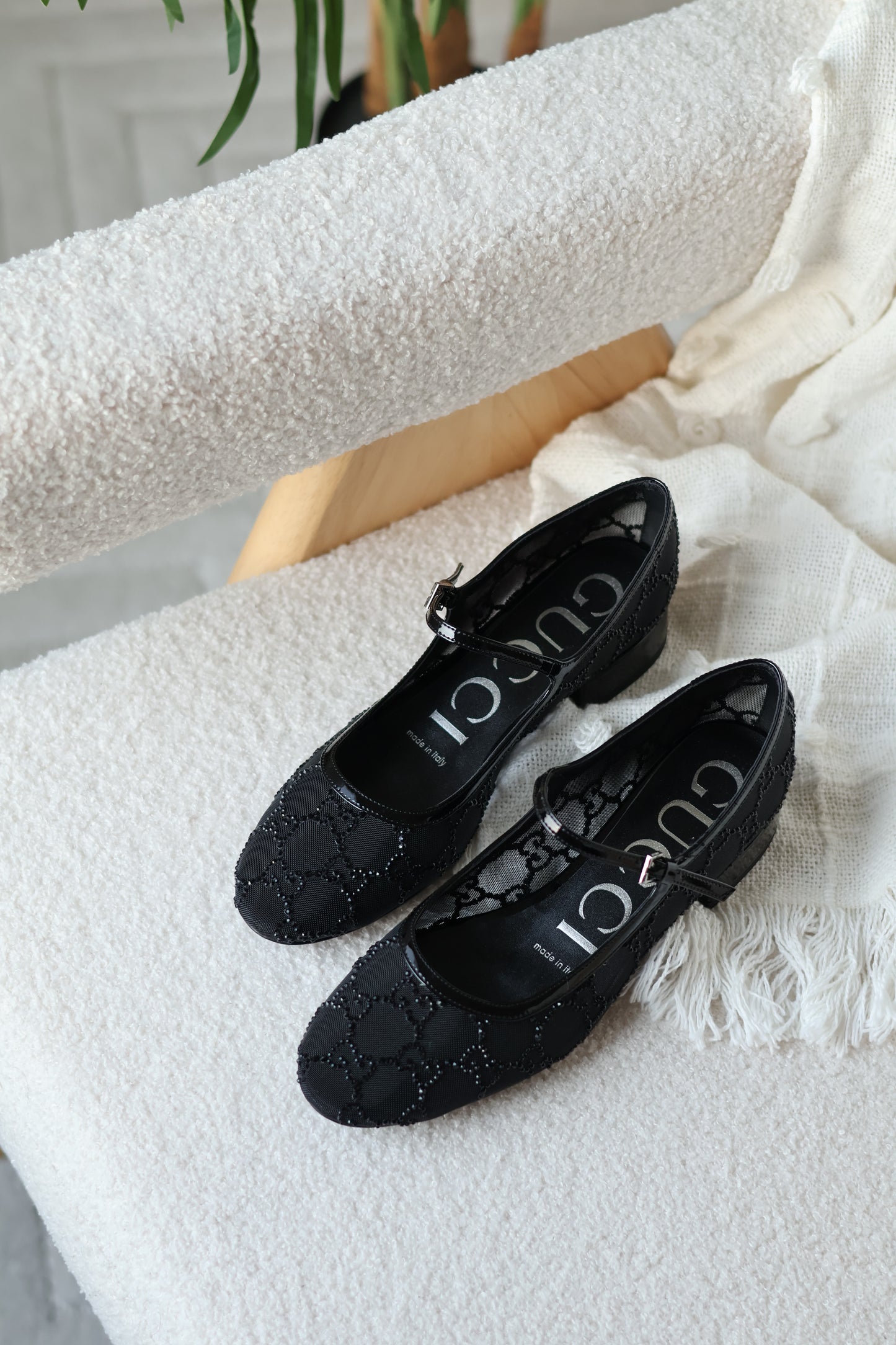 GG crystal ballet flat