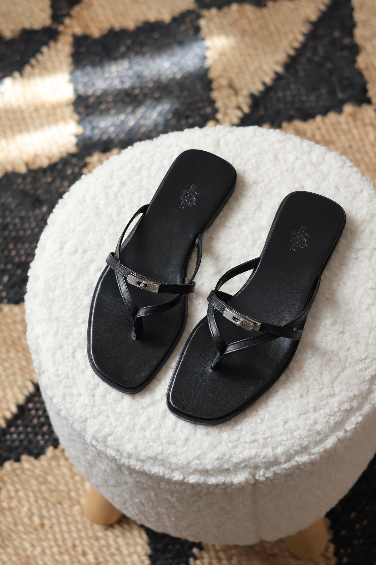 Miss sandal
